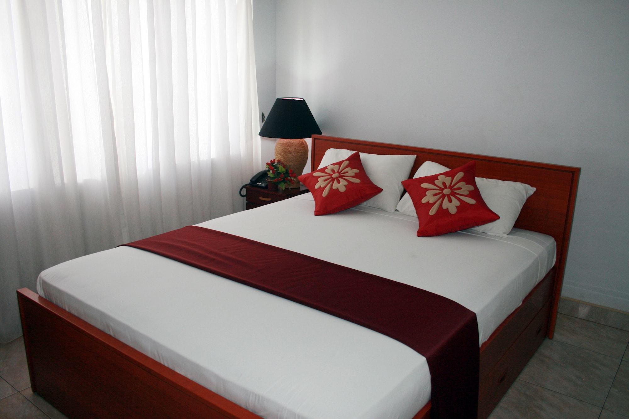 Blue Gum Hotel Ja-Ela Luaran gambar